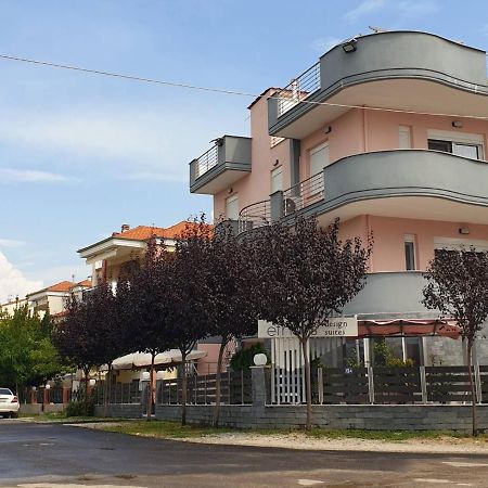 Design Suites Efharis Nea Peramos  Exterior photo